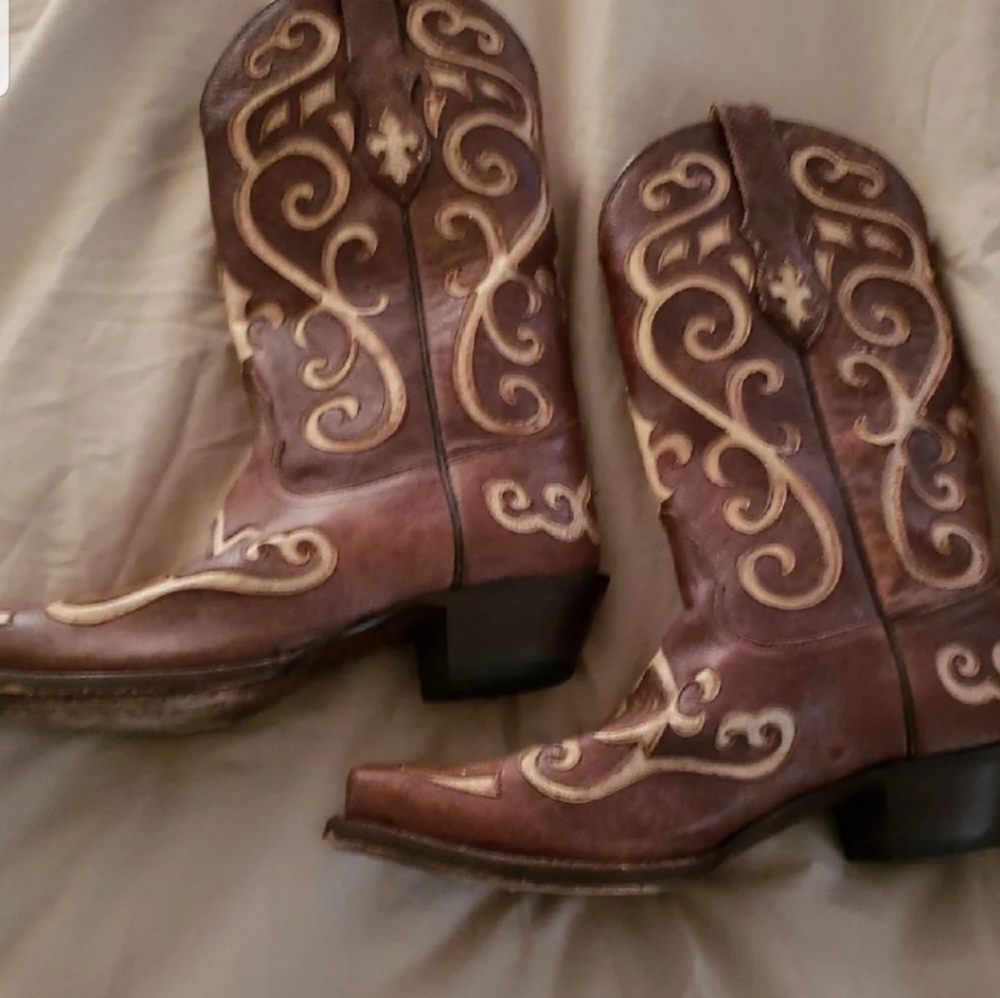 Tony Lama Cowgirl boots
